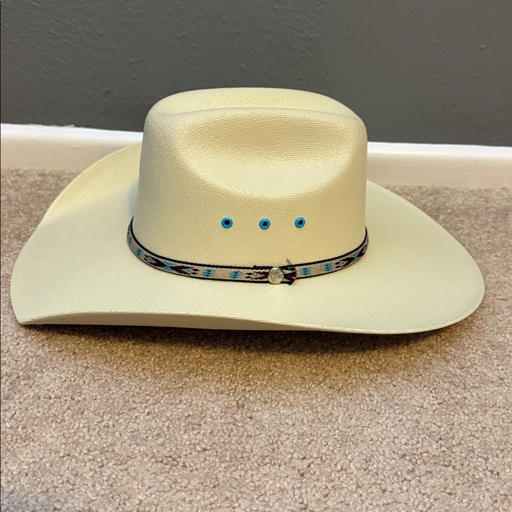 Cream Cowboy Hat with Patterned Band - Picture 2 of 4